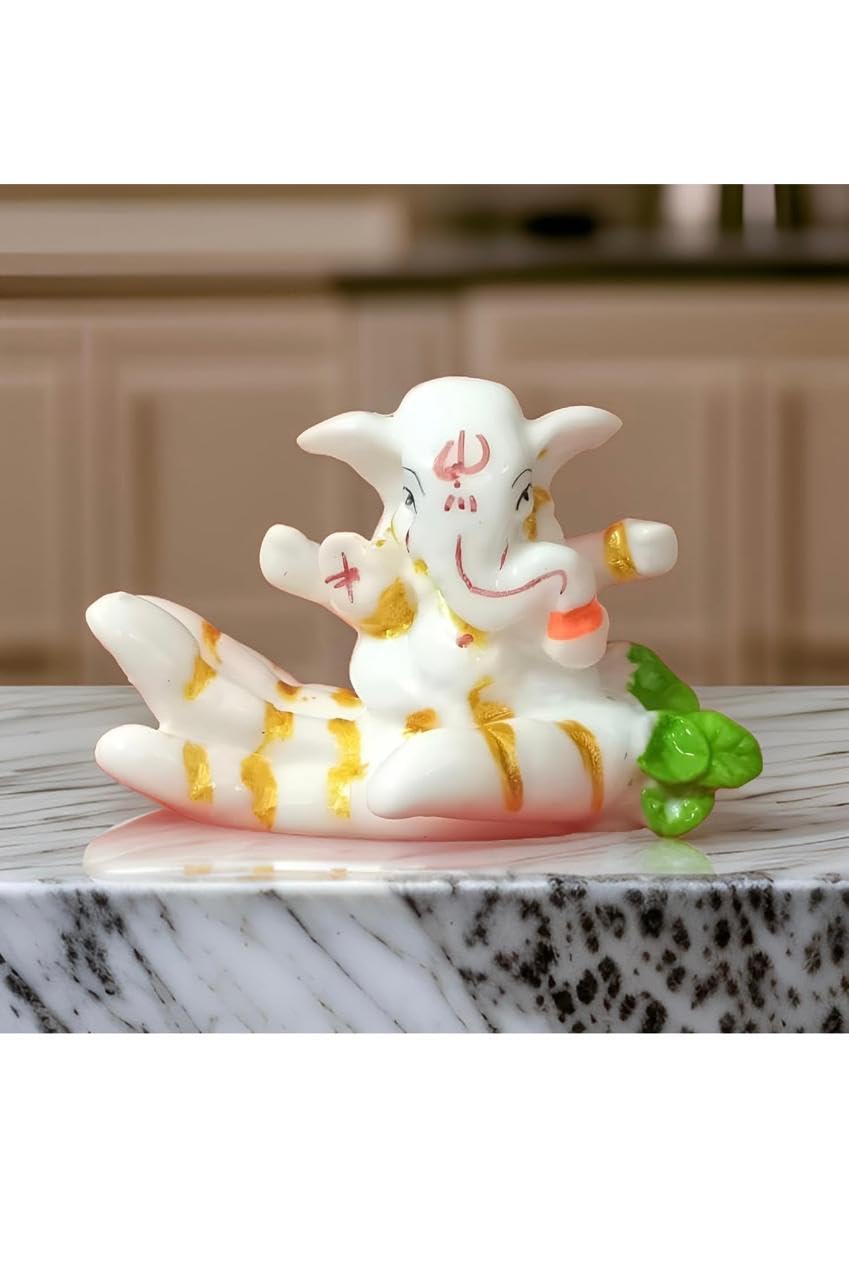 Ganesh Ji Sitting On Hand Idol for Car Dashboard