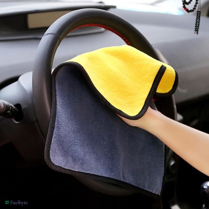 Waterless car wash 100ml with 600 GSM Microfiber cloth image 2